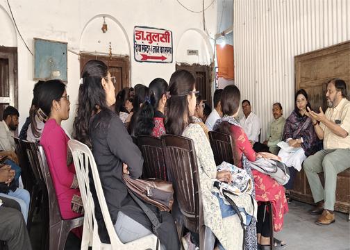Education Faculty of BHU Student Visiting at Deva Center